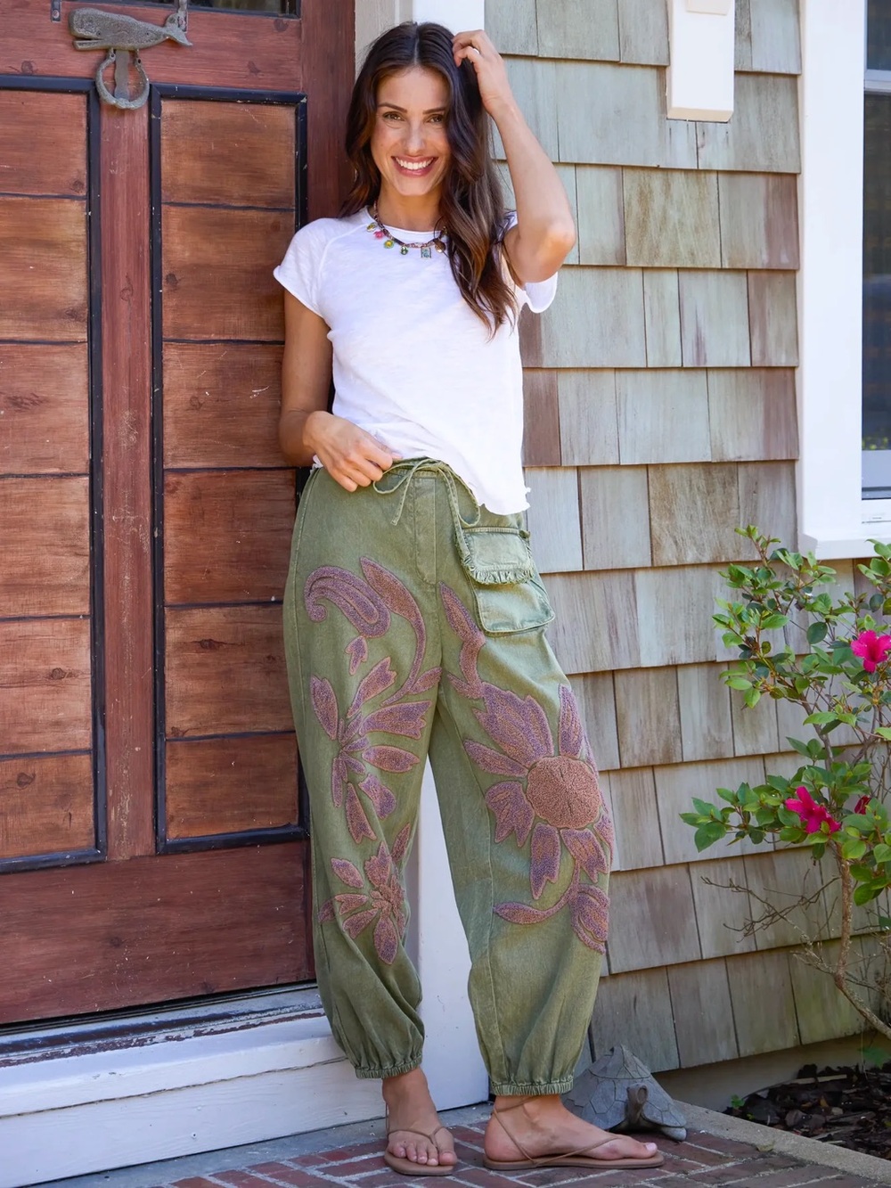 NATURAL LIFE Lo Tufted Cotton Applique Pants Olive Green Pants with Pink Floral